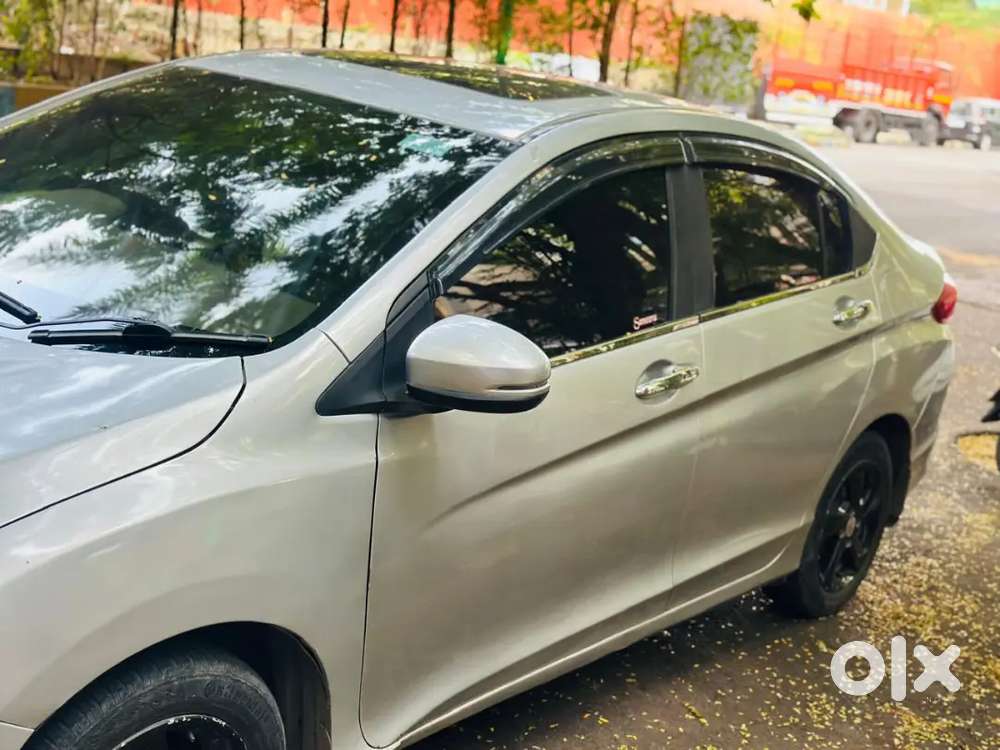 Honda City 2014 Cng & Hybrids 123000 Km Driven