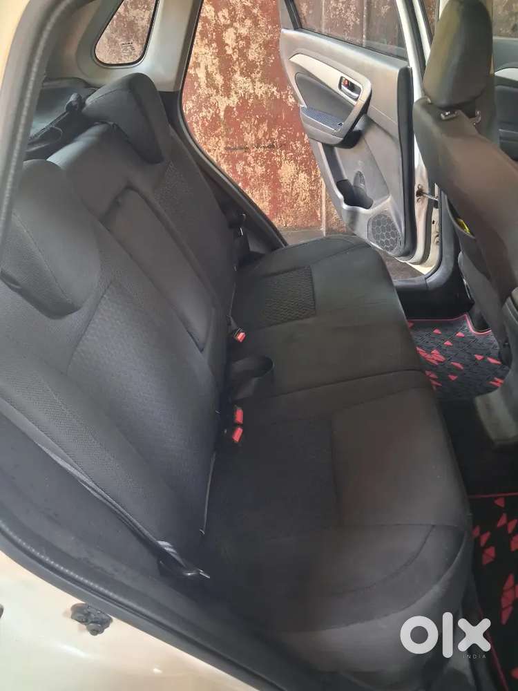 Maruti Suzuki Brezza 2018 December Diesel 87000 Km Driven