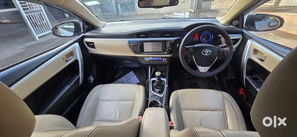 Toyota Corolla Altis 2015 Car