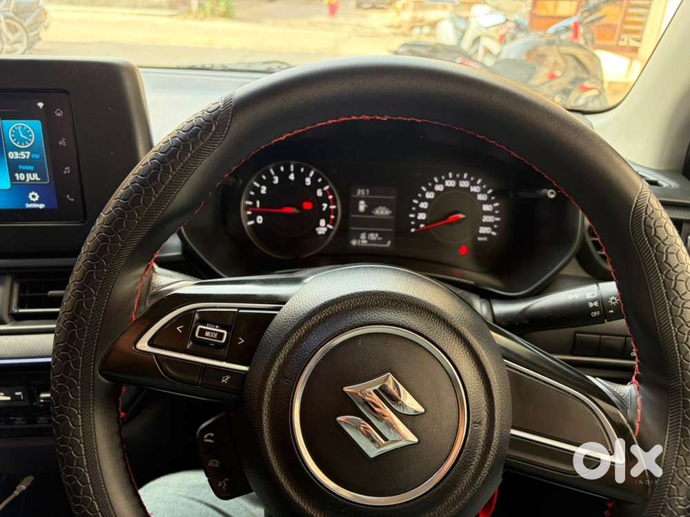 Maruti Swift Petrol 2025