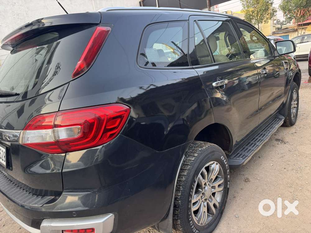 Ford Endeavour 3.2 Titanium At 4x4, 2017, Diesel