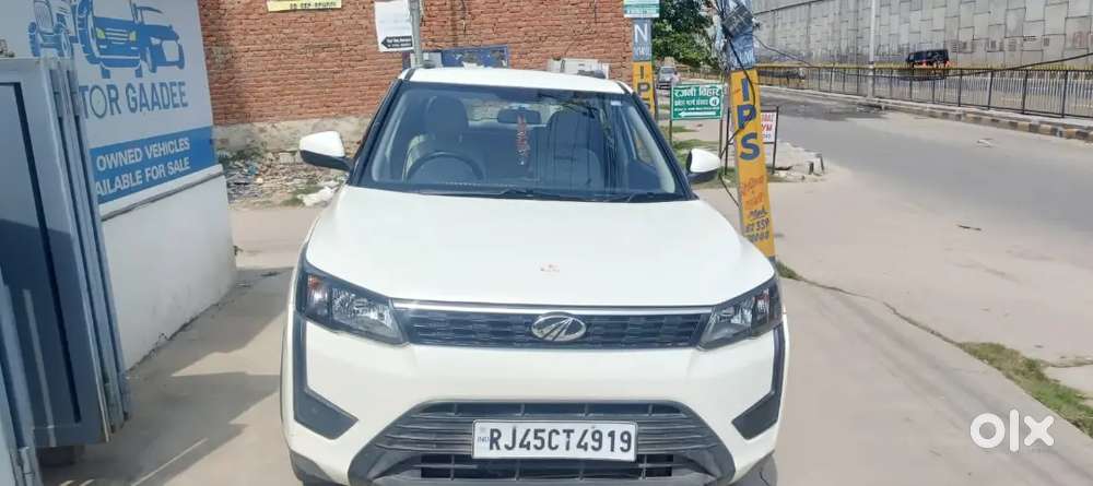 Mahindra Xuv300 1.2 W4 2022
