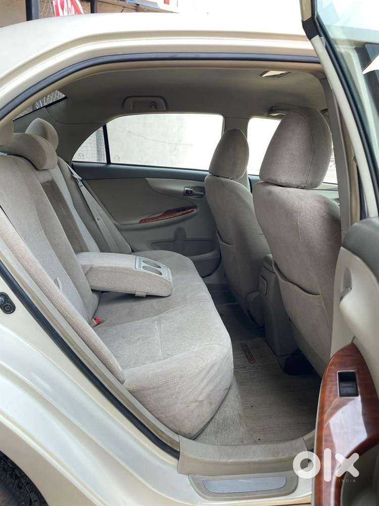 Toyota Corolla Altis  2030