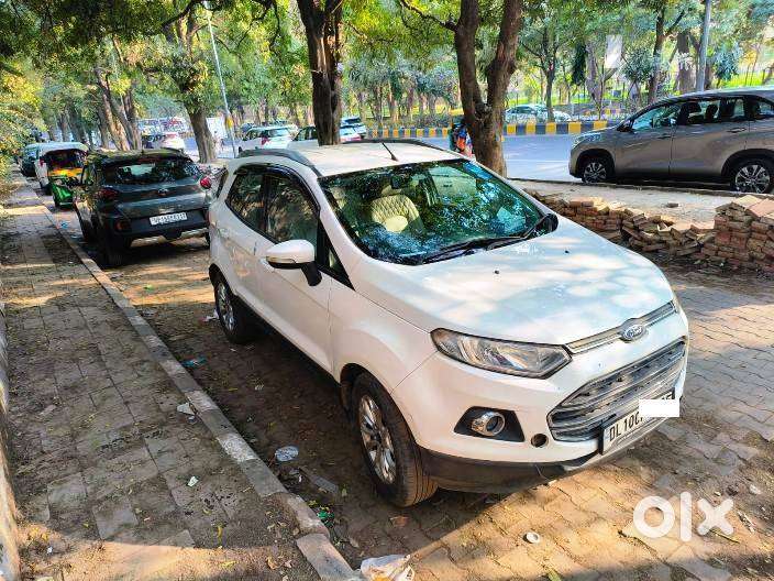 Good Condition Eco Sport 2015 Automaic