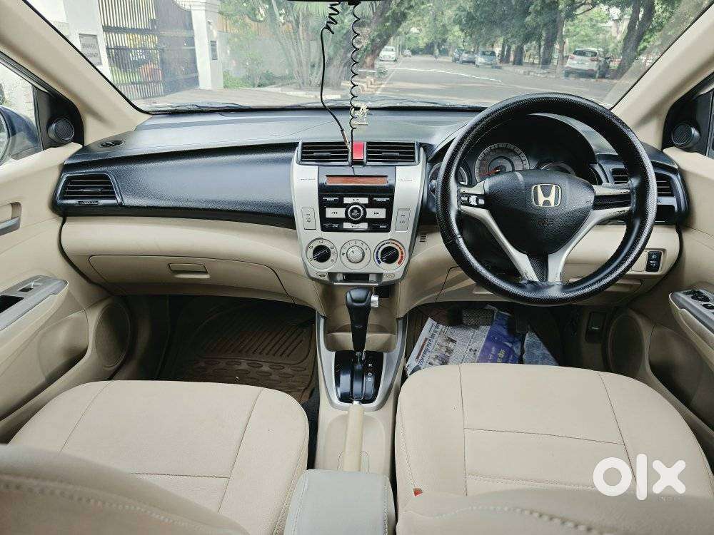Honda City 1.5 V At, 2011, Petrol