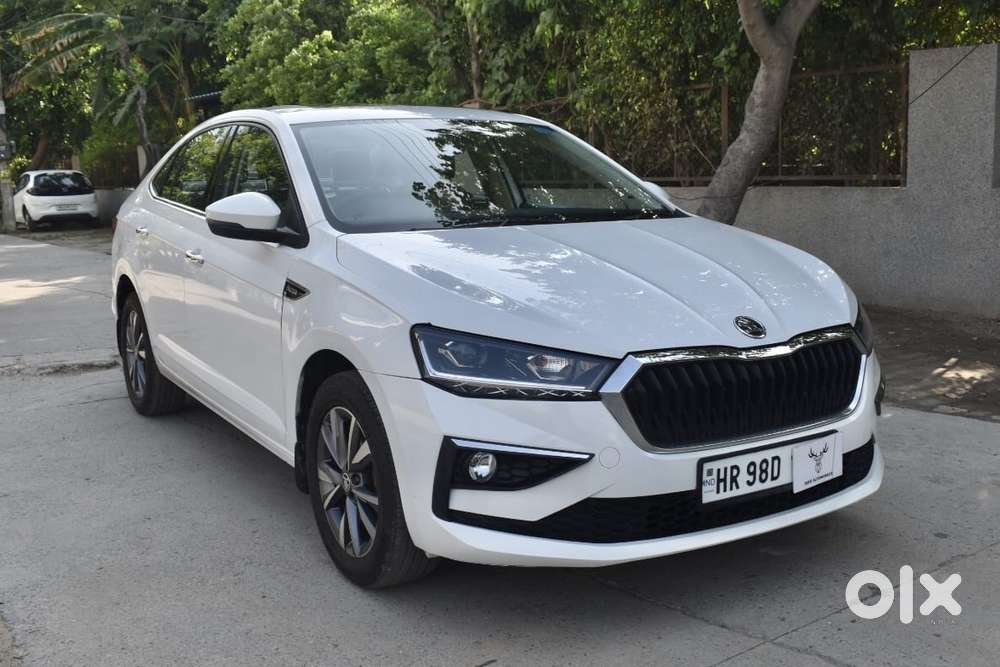 Skoda Slavia 1.0 Tsi Style At, 2022, Petrol