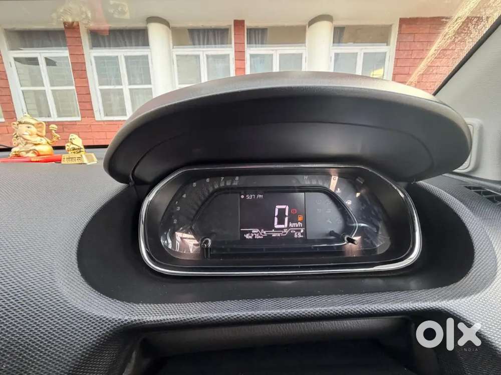Tata Tiago 2024 Rhythm Petrol Manual