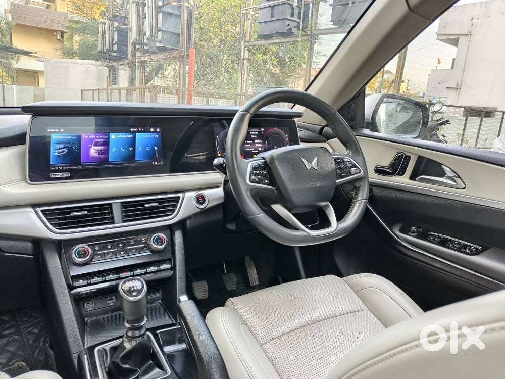 Mahindra Xuv700 2.2 Ax 7 Diesel Mt Str, 2022