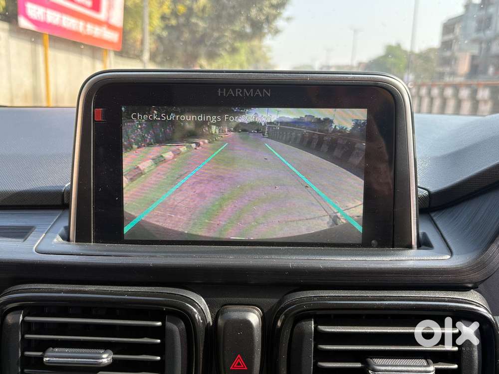 Tata Punch Accomplished Dazzle Sunroof Cng, 2025, Cng & Hybrids