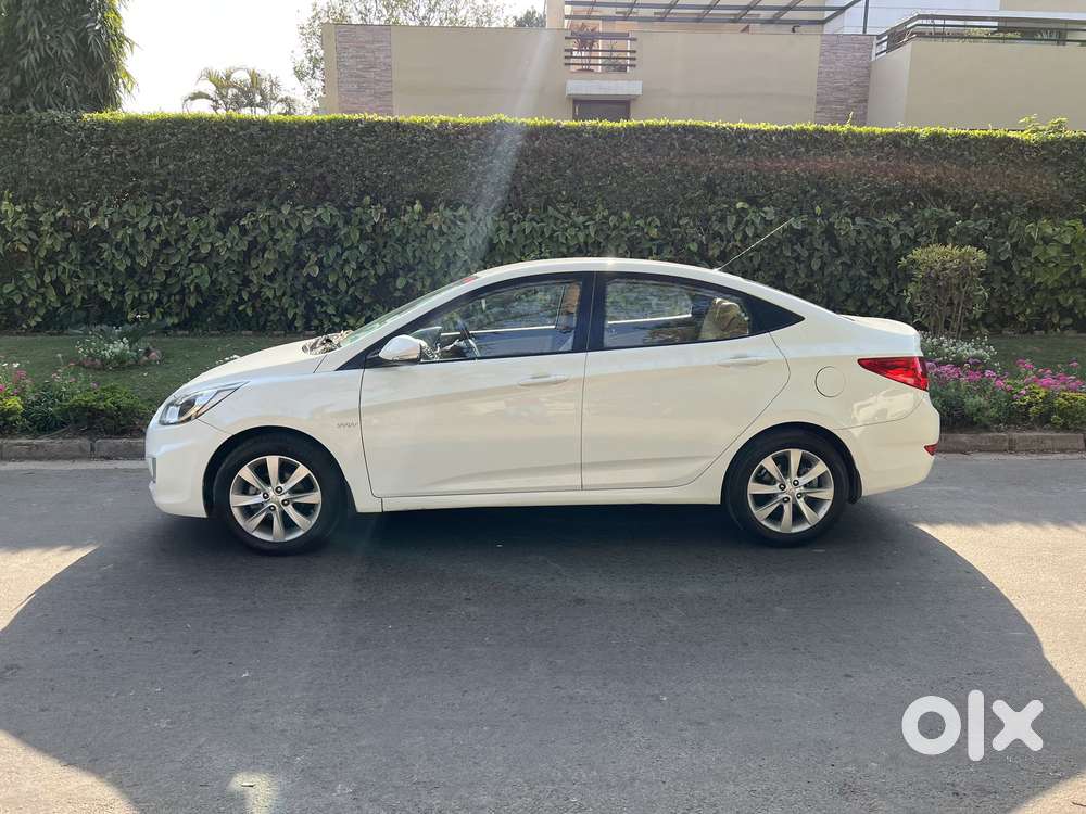 Hyundai Verna 1.6 Sx (o) Vtvt, 2012, Petrol