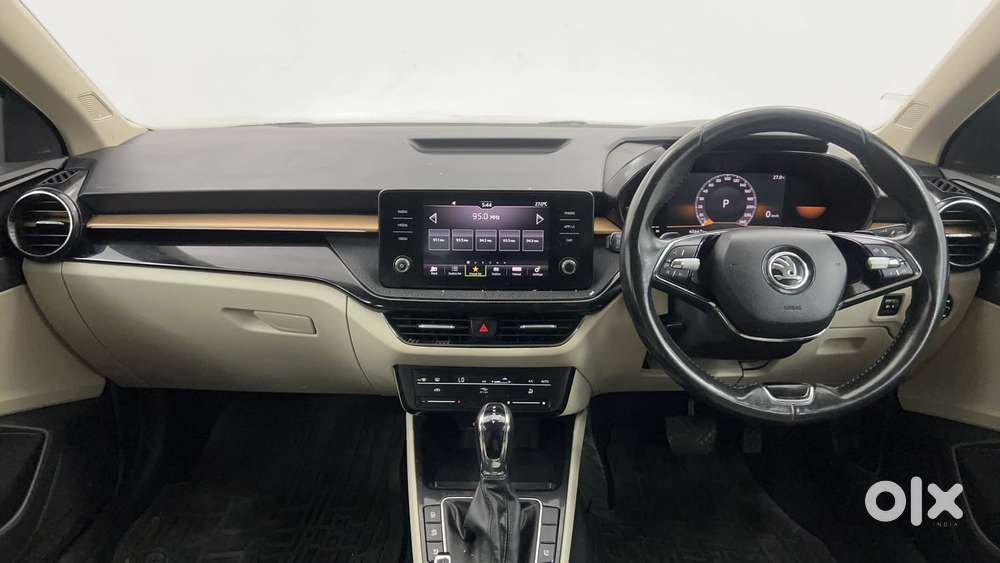 Skoda Slavia Style 1.5l Tsi Dsg, 2022, Petrol