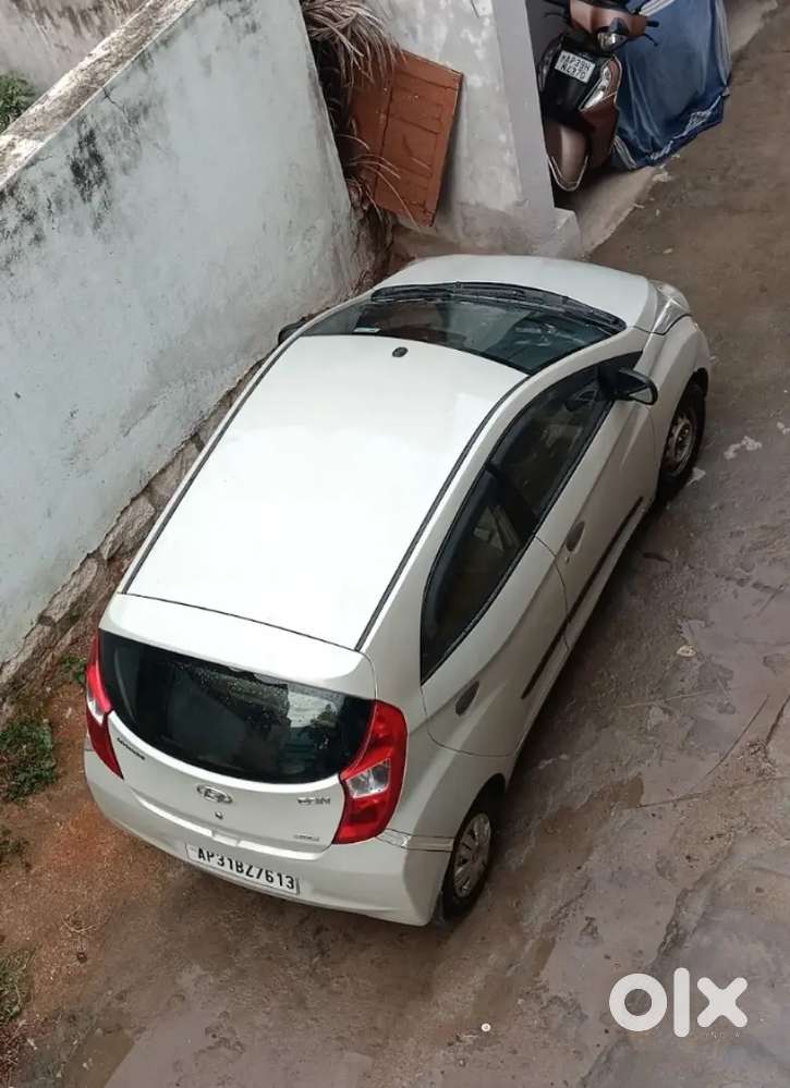 Hyundai Eon 2012 Petrol Well Maintained