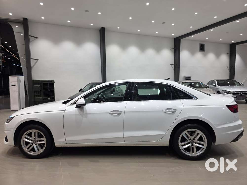 Audi A4 2.0 Premium Plus 40 Tfsi, 2021, Petrol