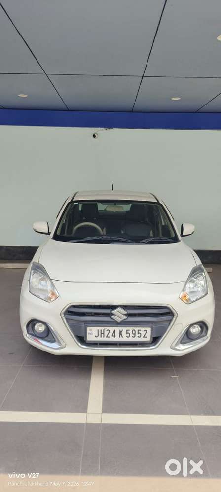 Maruti Suzuki Dzire 1.2 Vxi, 2022, Petrol