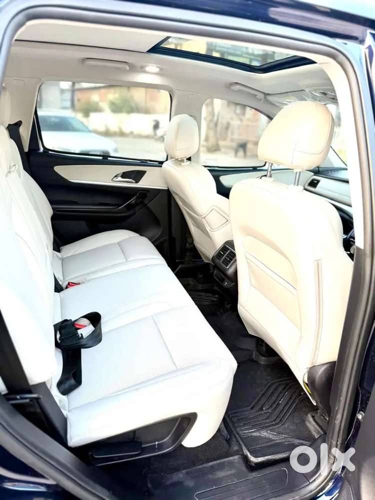 Xuv700 Ax7 Diesel Mt