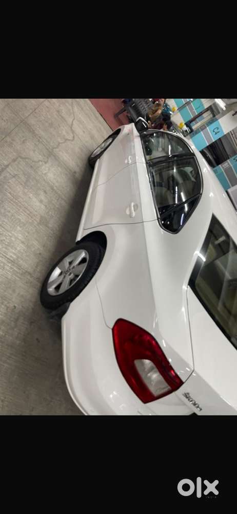 Skoda Rapid Elegance 2015