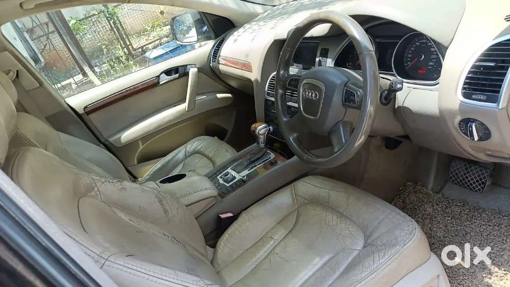 Audi Q7 2010 Sline With Panoramic Sunroof
