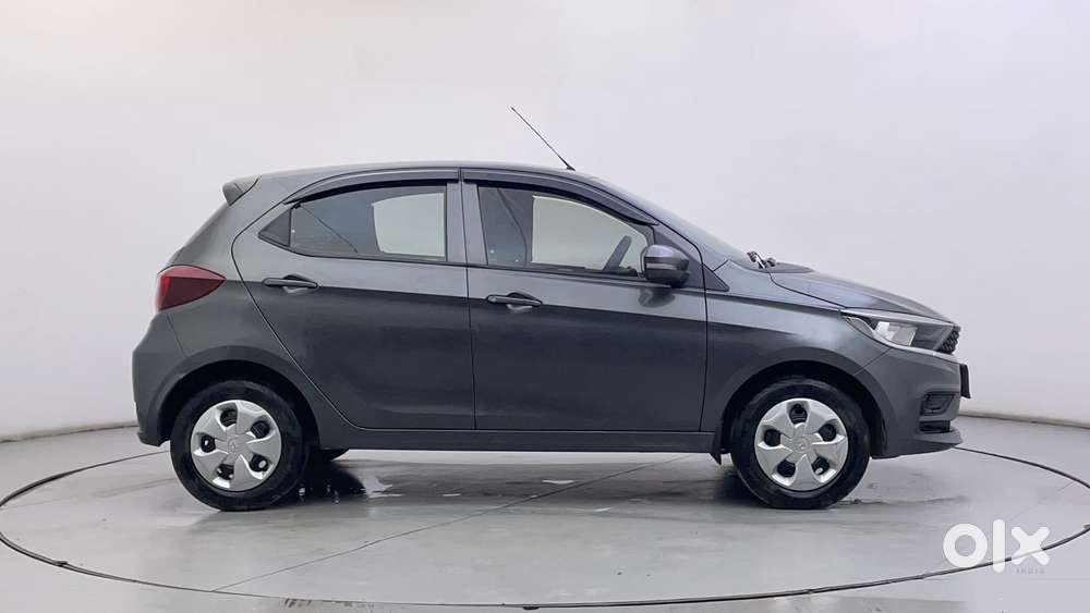 Tata Tiago 1.2 Revotron Xt Option, 2021, Petrol