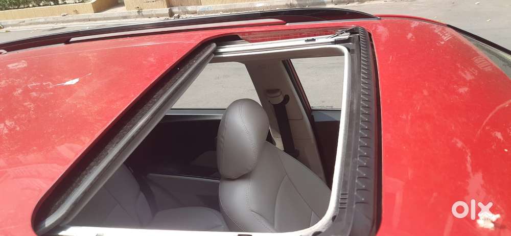 Mahindra Xuv300 W8 Option, 2022, Petrol