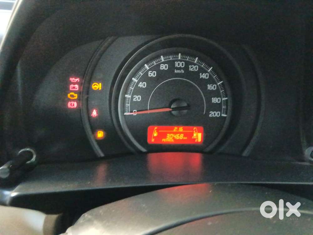 Maruti Suzuki Swift Dzire Lxi Option, 2025, Cng & Hybrids