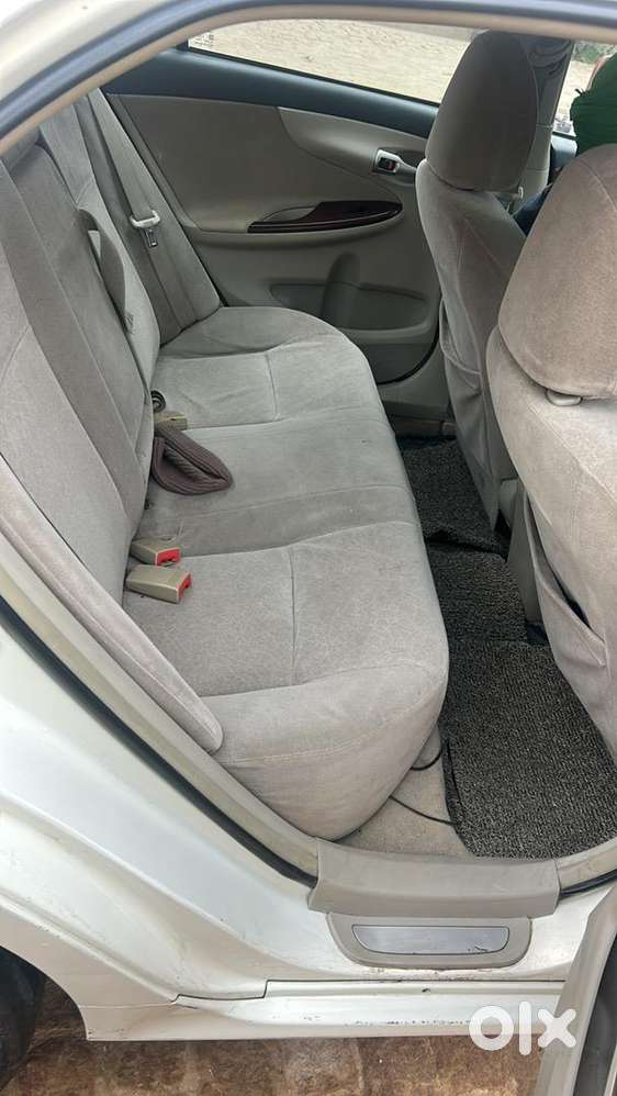 Toyota Corolla Altis 2011 Diesel 230000 Km Driven