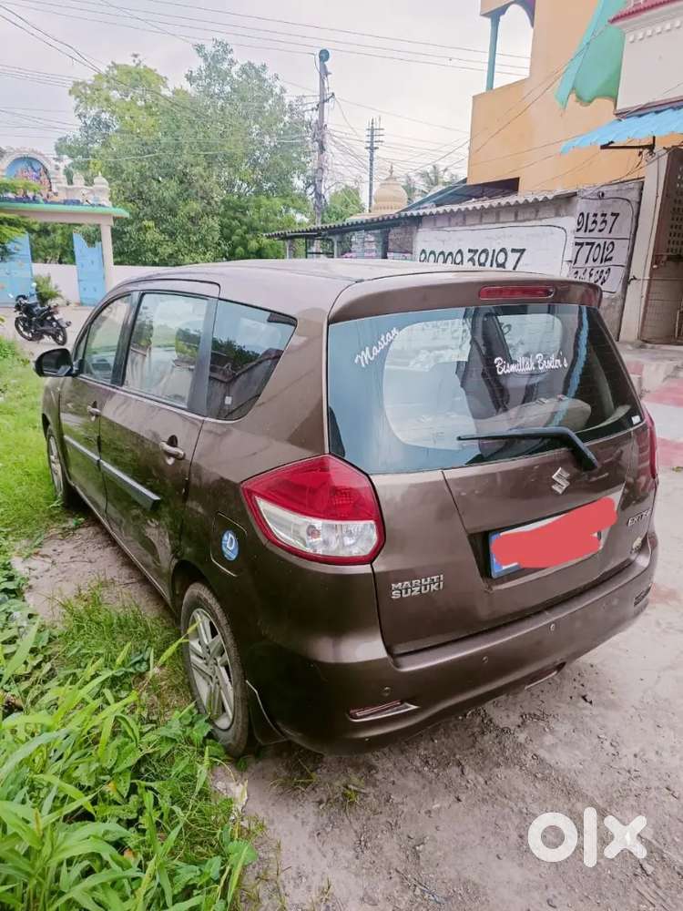 Maruti Suzuki Ertiga Zdi 2013