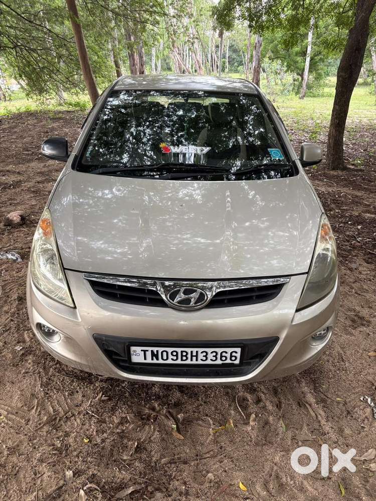 Hyundai I20 Sportz 2010 Car