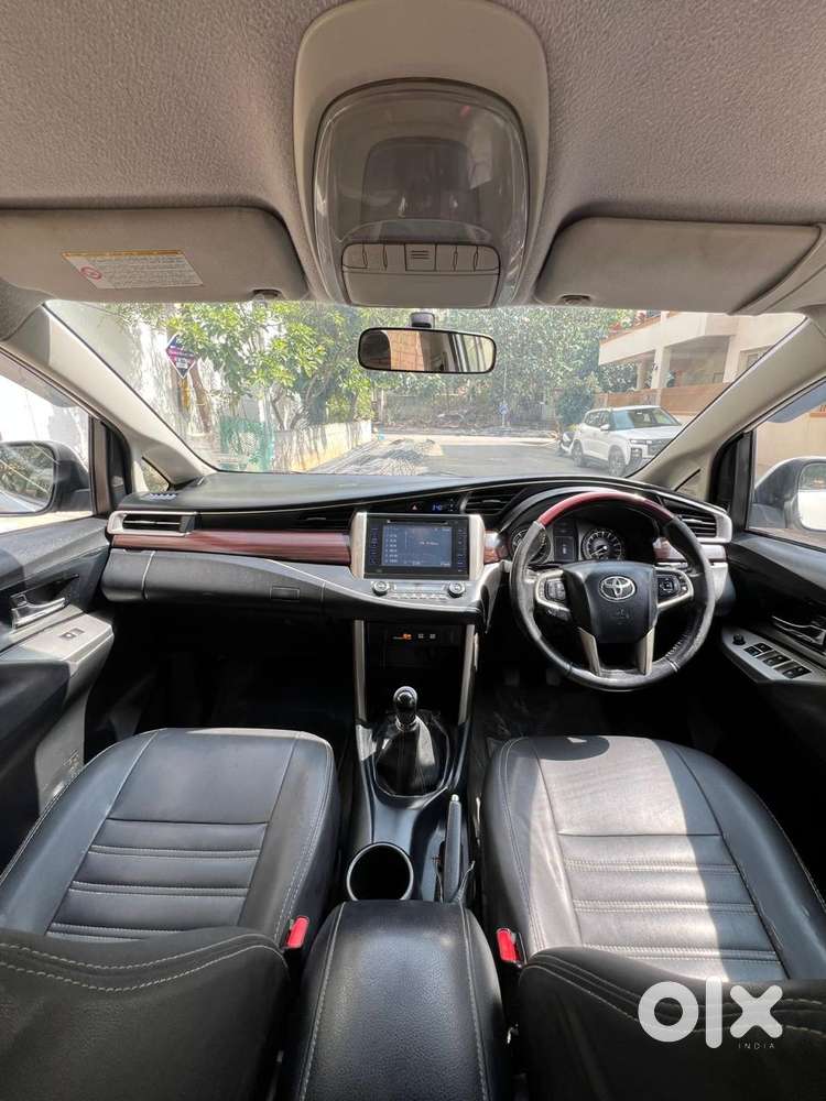 Toyota Innova Crysta 2.4 V, 2017, Diesel