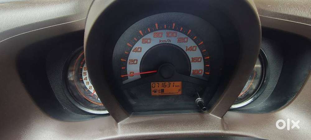 Honda Brio V Automatic, 2012, Petrol