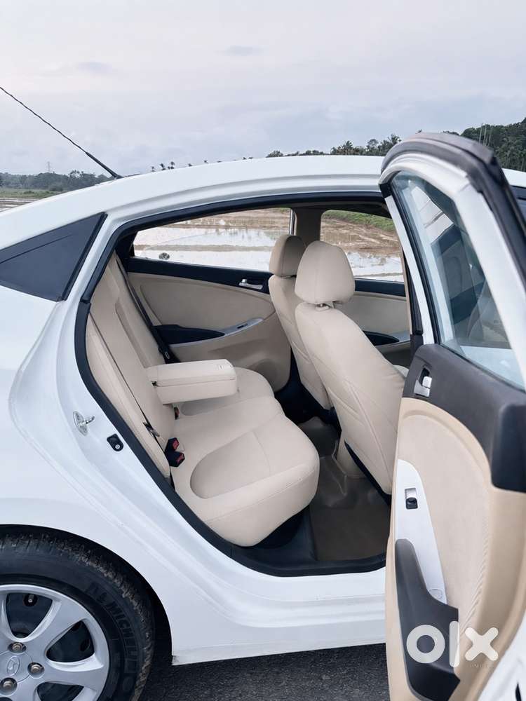 Hyundai Verna Petrol Manual 2011