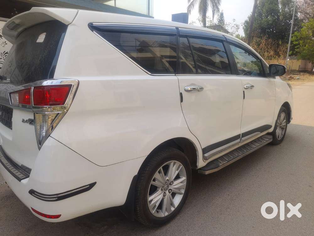 Toyota Innova Crysta 2.5z, 2017, Diesel