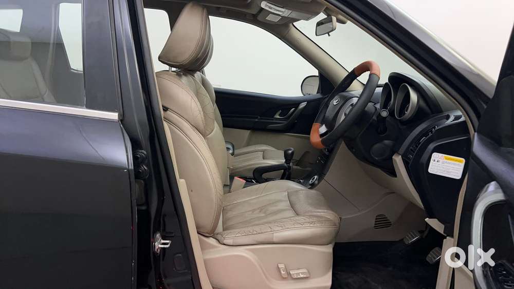 Mahindra Xuv500 2.2 W10, 2015, Diesel