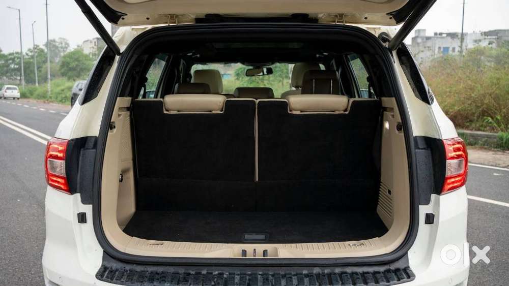 Ford Endeavour Titanium Plus 4x4 At, 2020, Diesel