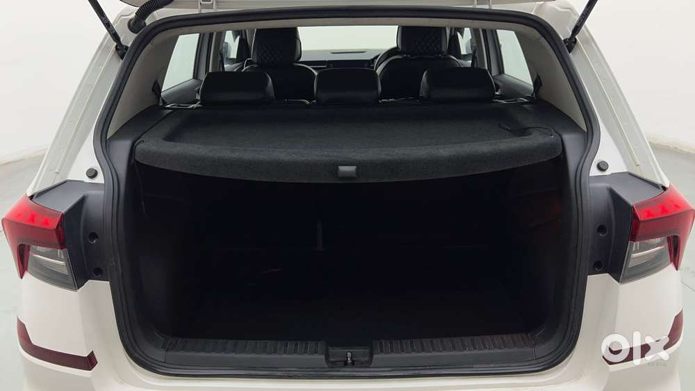 Skoda Kushaq Ambition 1.0l Tsi Mt, 2023, Petrol