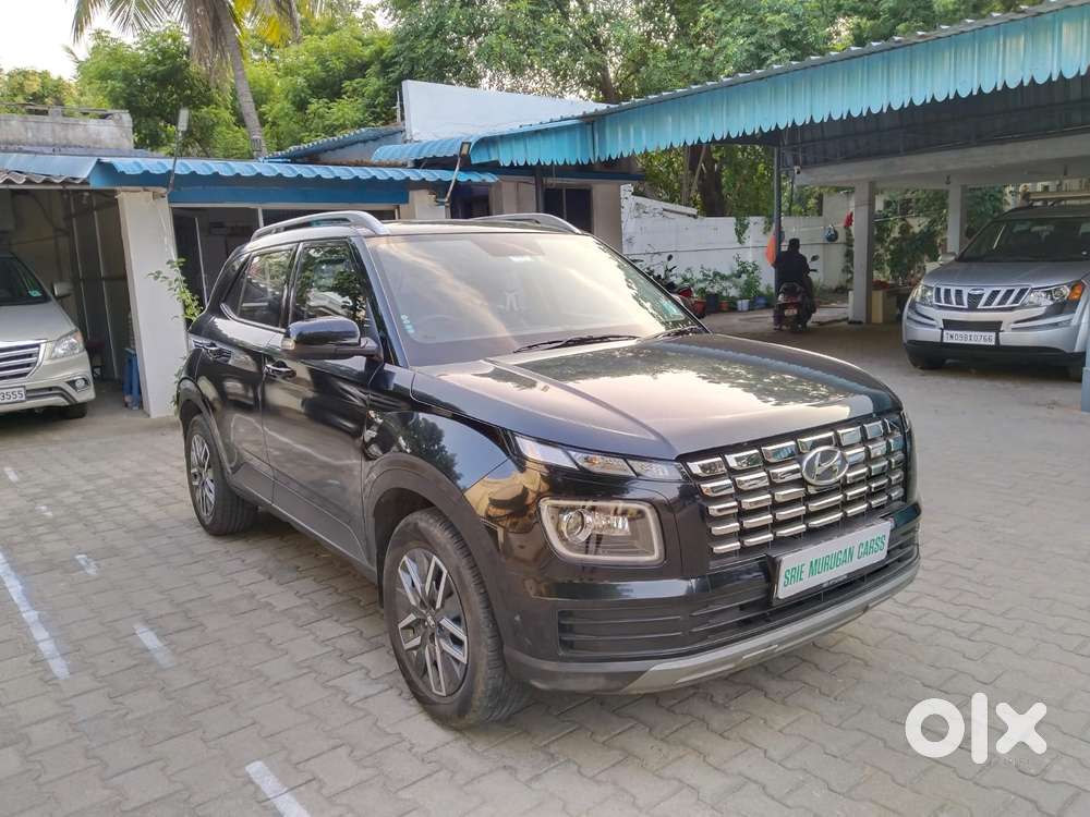 Hyundai Venue 1.0 S (o) Turbo Dct, 2024, Petrol