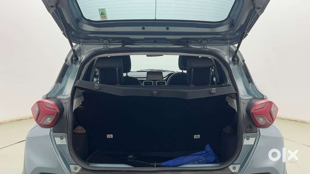 Tata Punch 1.2 Revotron Creative Amt Dual Tone, 2023, Petrol