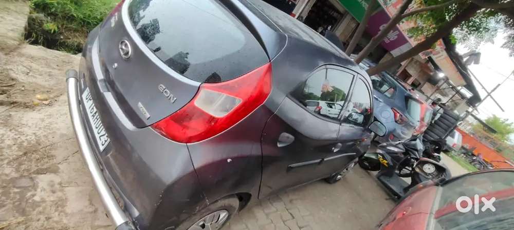 Hyundai Eon Petrol 2011 1st