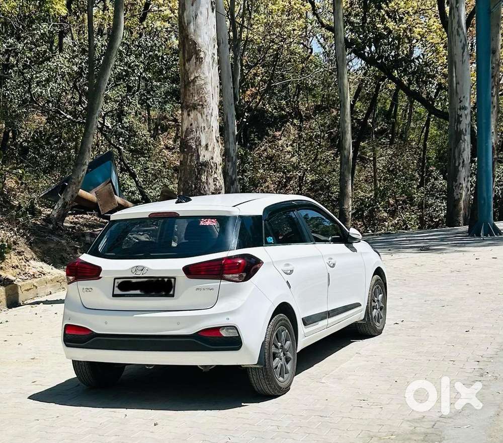 Hyundai I20 2020 Petrol 50000 Km Driven
