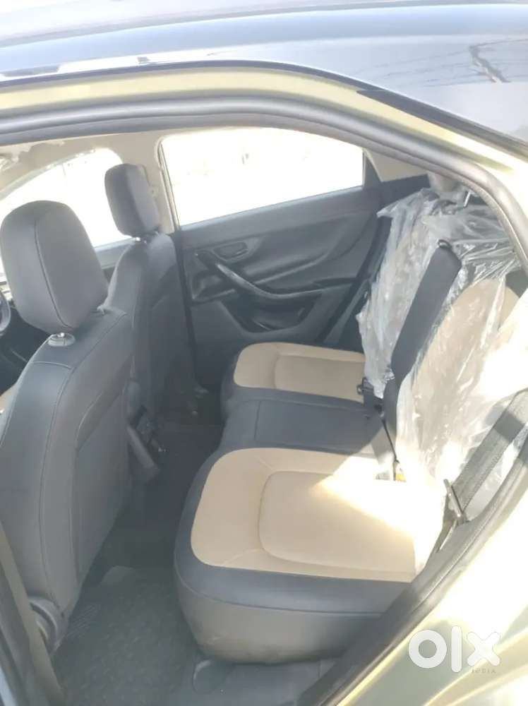 Tata Nexon 2023 Petrol