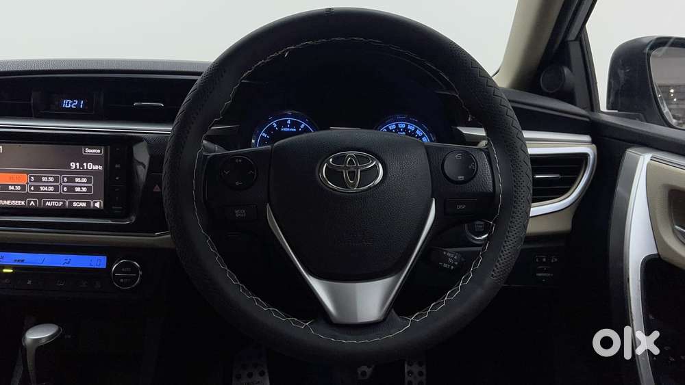 Toyota Corolla Altis 2013-2017 Vl At, 2015, Petrol
