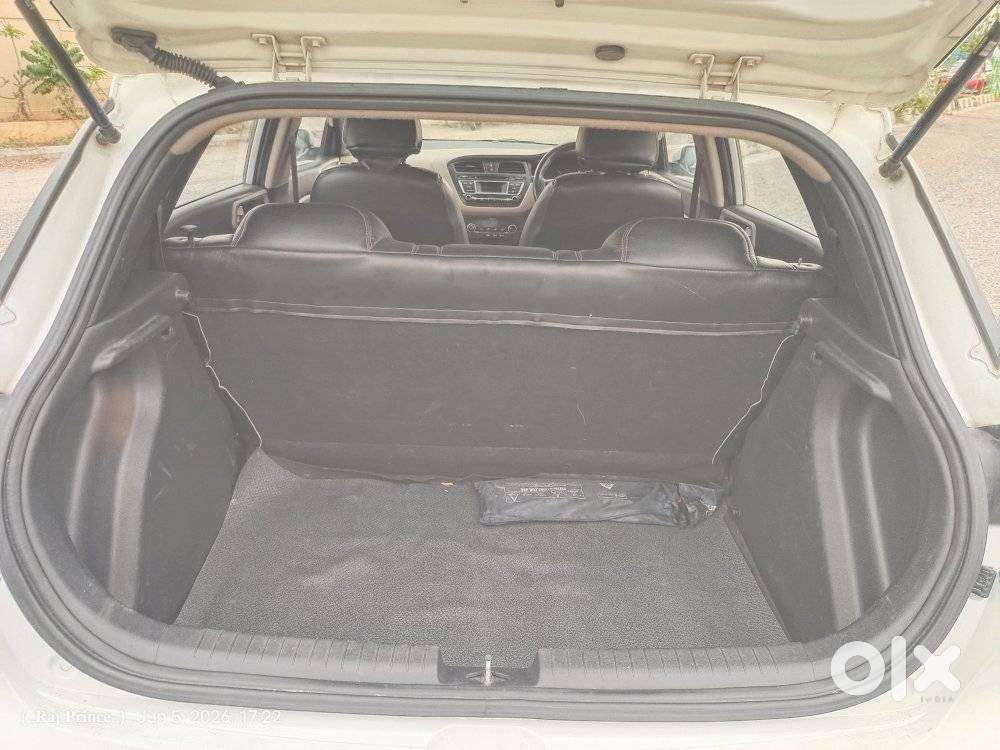 Hyundai I20 Sportz 1.4 Crdi, 2014, Diesel