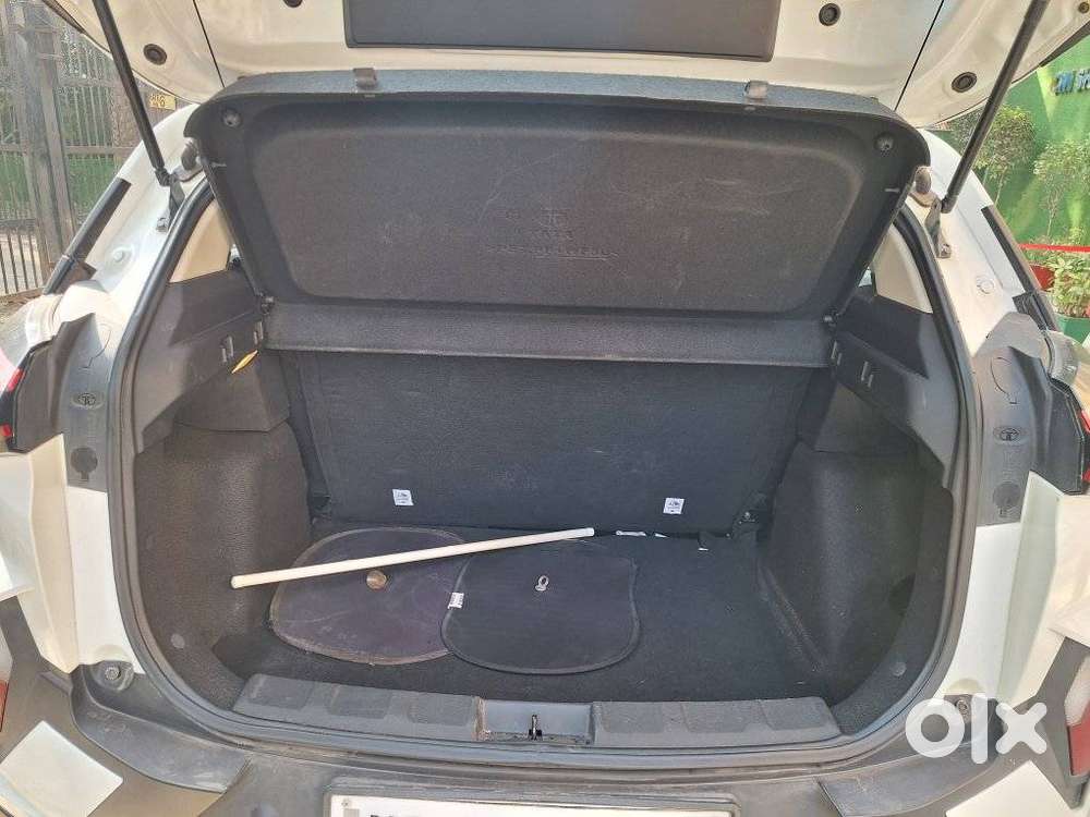 Tata Nexon 1.2 Revotron Xz Plus, 2023, Petrol