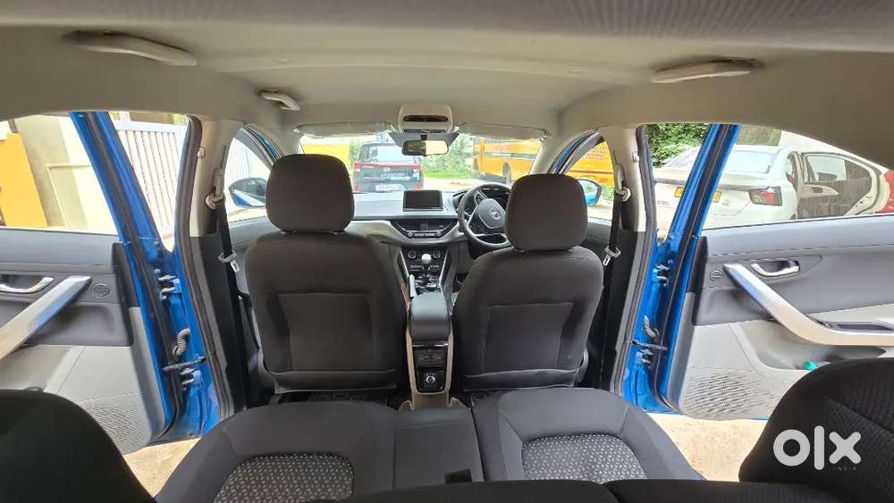Tata Nexon Xz+ Diesel Manual Blue Grey Jan 2018 Single Driver,