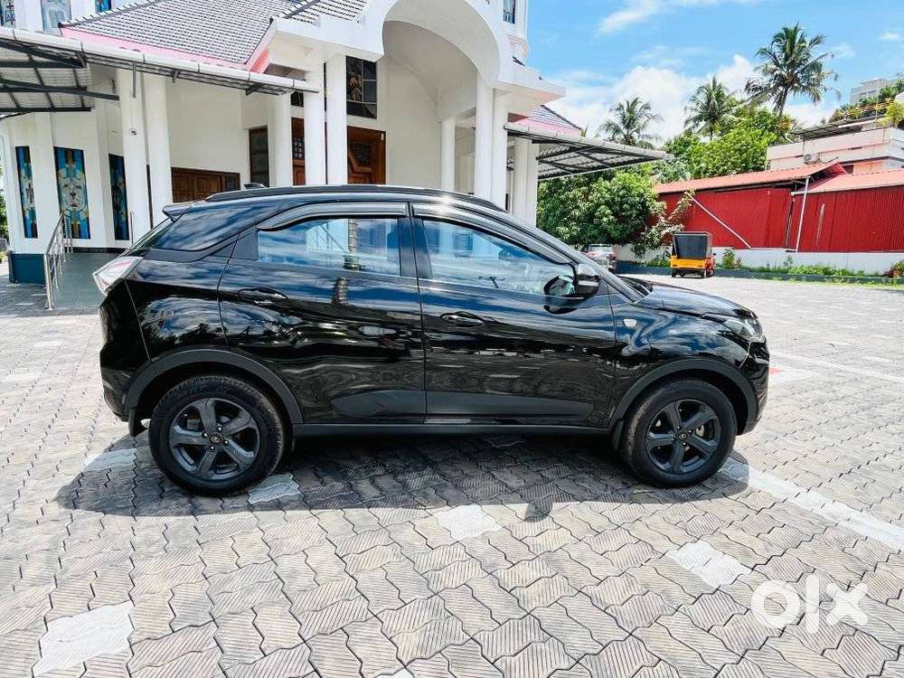 Tata Nexon 1.2 Revotron Xza Plus (o) Dark Edition, 2022, Petrol