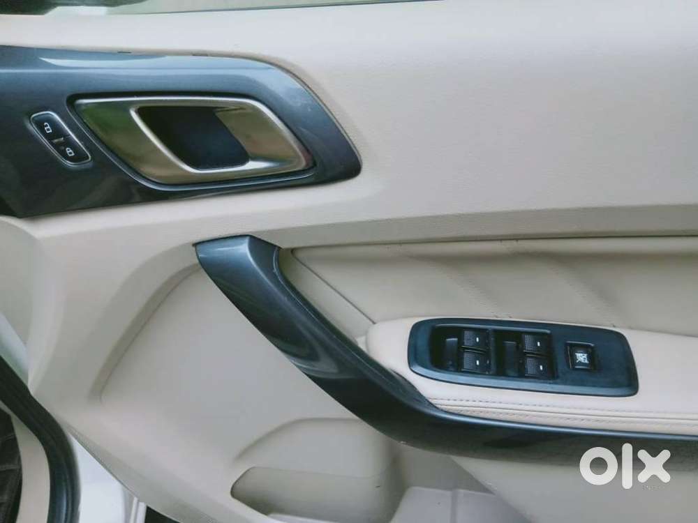 Ford Endeavour 3.2 Titanium At 4x4, 2016, Diesel