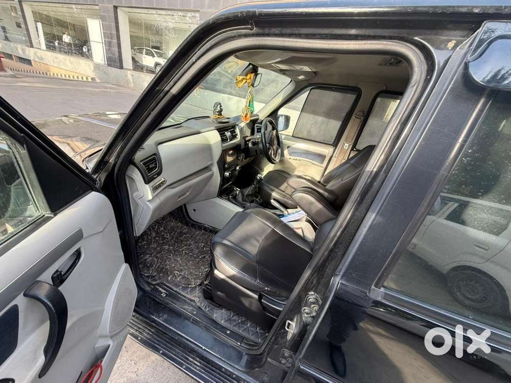 Mahindra Diesel Car 2019