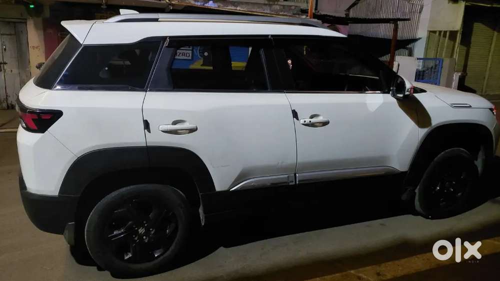 Maruti Suzuki Brezza 2023 Petrol 27000 Km Driven
