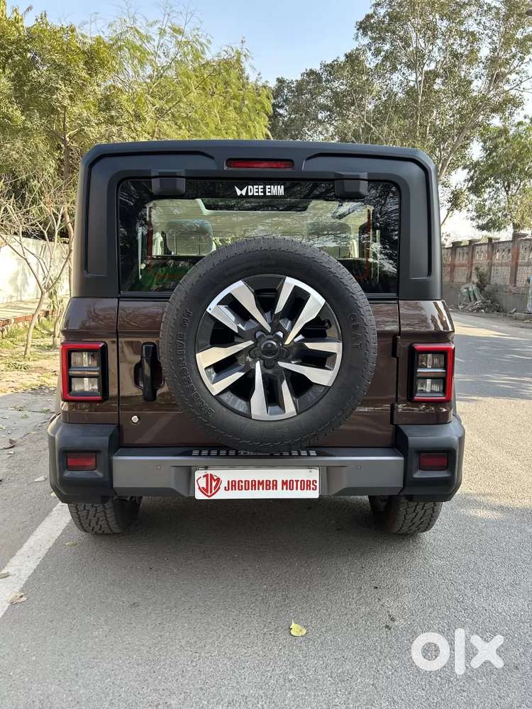 Mahindra Thar Roxx, 2025, Petrol