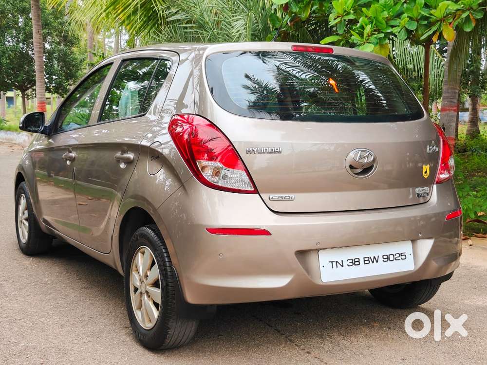 Hyundai I20 Sportz 1.4 Crdi, 2014, Diesel