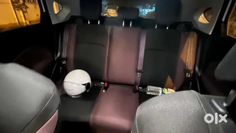 Maruti Suzuki Fronx 2025 Petrol 4000 Km Driven